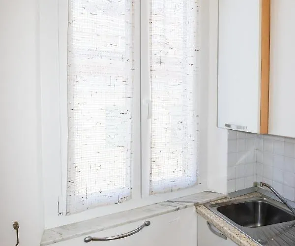 Casa Mare Апартаменты Варацце